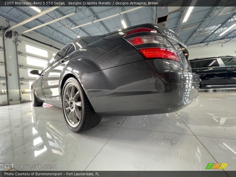 designo Graphite Metallic / designo Armagnac Brown 2007 Mercedes-Benz S 550 Sedan