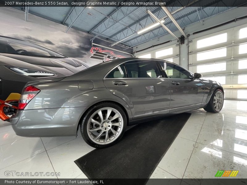 designo Graphite Metallic / designo Armagnac Brown 2007 Mercedes-Benz S 550 Sedan