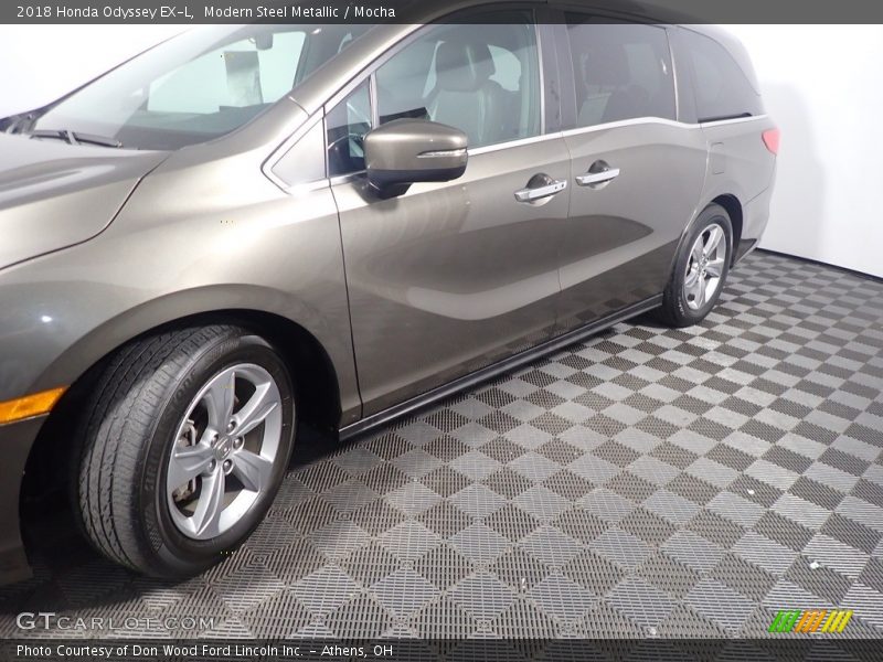 Modern Steel Metallic / Mocha 2018 Honda Odyssey EX-L