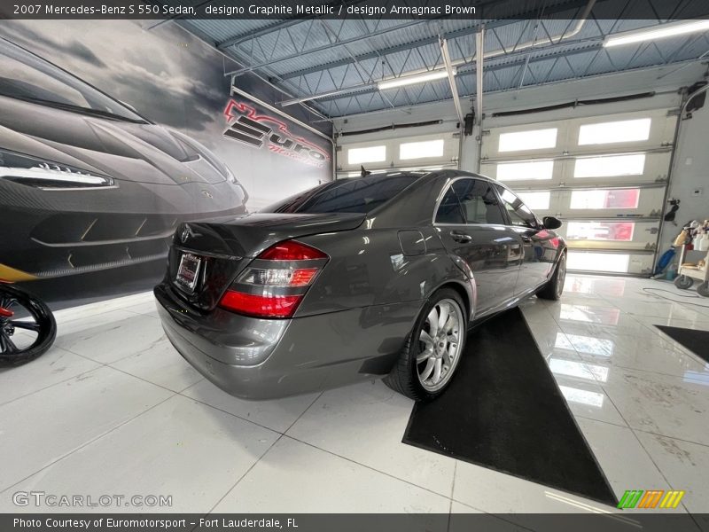 designo Graphite Metallic / designo Armagnac Brown 2007 Mercedes-Benz S 550 Sedan