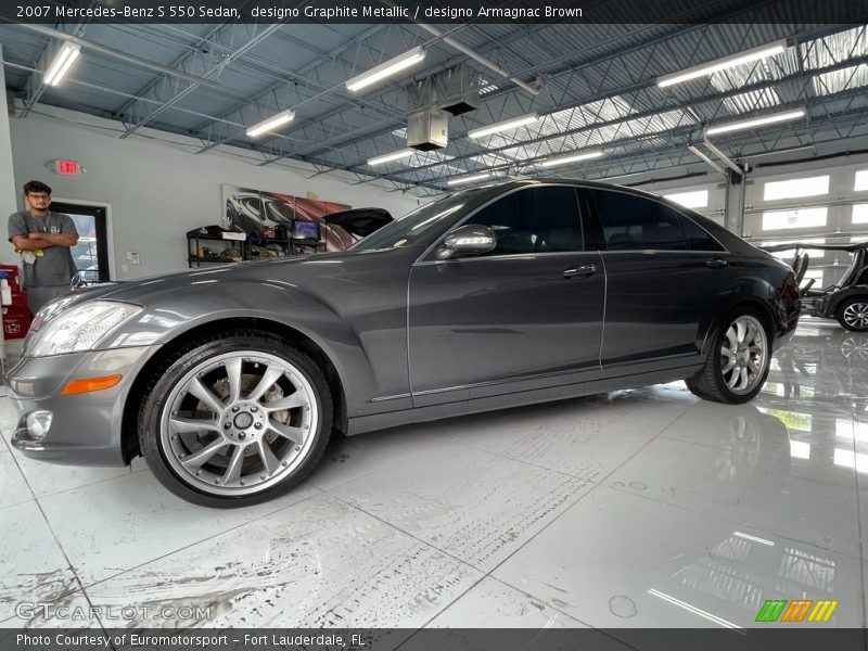 designo Graphite Metallic / designo Armagnac Brown 2007 Mercedes-Benz S 550 Sedan