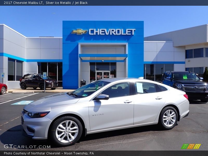 Silver Ice Metallic / Jet Black 2017 Chevrolet Malibu LT