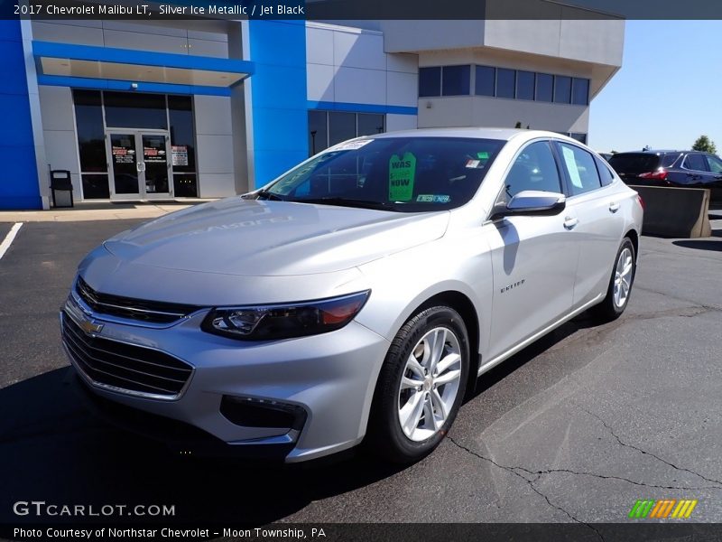 Silver Ice Metallic / Jet Black 2017 Chevrolet Malibu LT