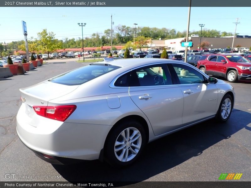 Silver Ice Metallic / Jet Black 2017 Chevrolet Malibu LT