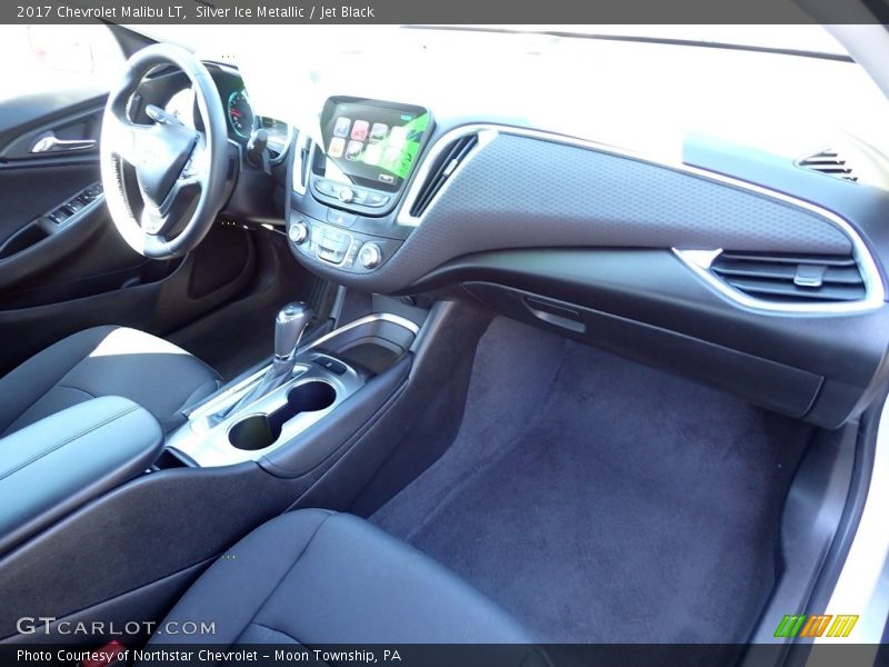 Silver Ice Metallic / Jet Black 2017 Chevrolet Malibu LT