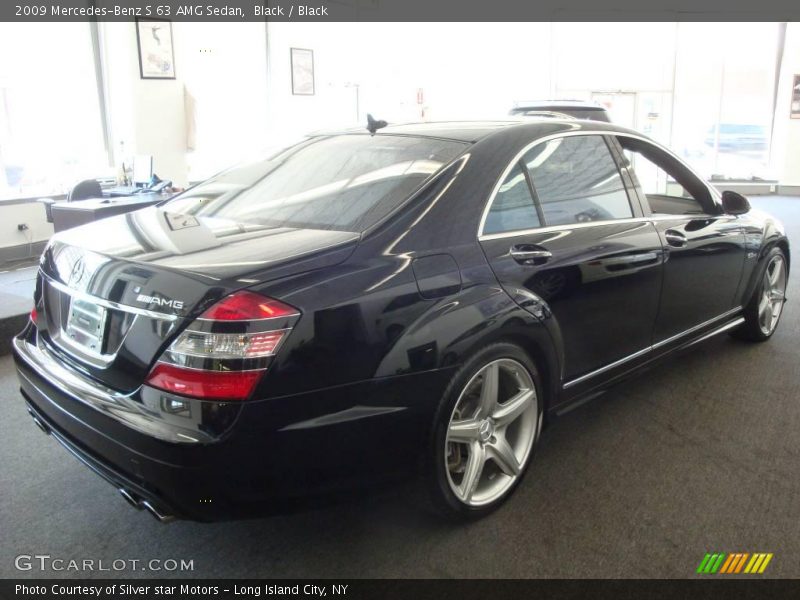 Black / Black 2009 Mercedes-Benz S 63 AMG Sedan