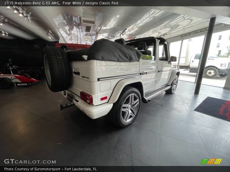 Polar White / designo Classic Red 2015 Mercedes-Benz G 63 AMG