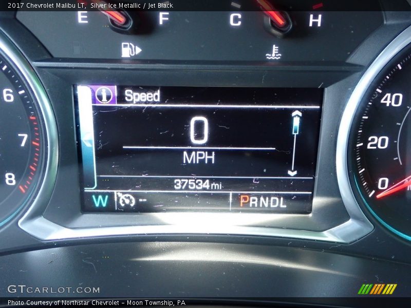 Silver Ice Metallic / Jet Black 2017 Chevrolet Malibu LT