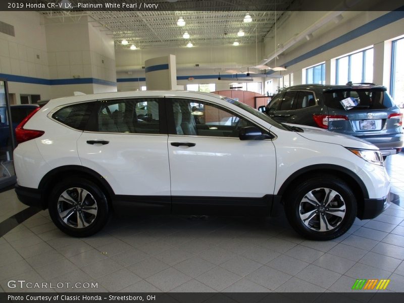 Platinum White Pearl / Ivory 2019 Honda CR-V LX