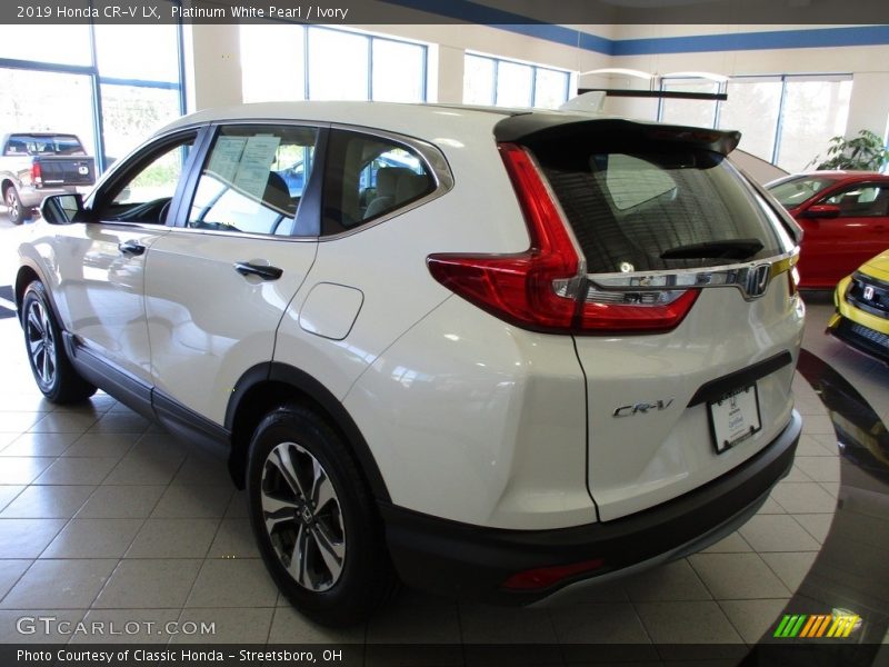 Platinum White Pearl / Ivory 2019 Honda CR-V LX