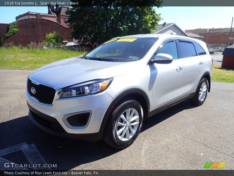 Sparkling Silver / Black 2018 Kia Sorento L