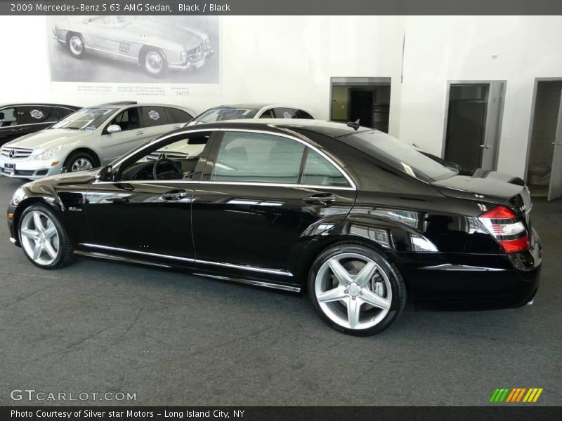 Black / Black 2009 Mercedes-Benz S 63 AMG Sedan