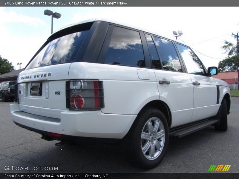 Chawton White / Parchment/Navy 2006 Land Rover Range Rover HSE