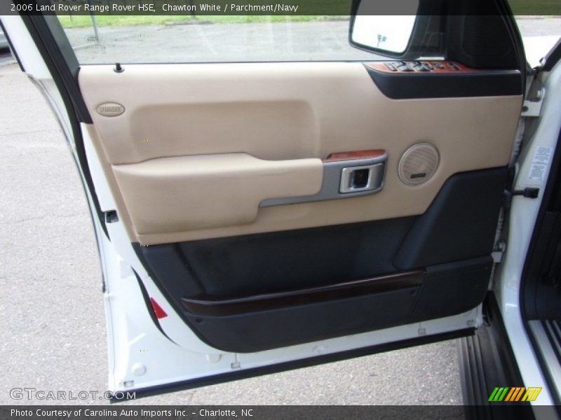 Chawton White / Parchment/Navy 2006 Land Rover Range Rover HSE