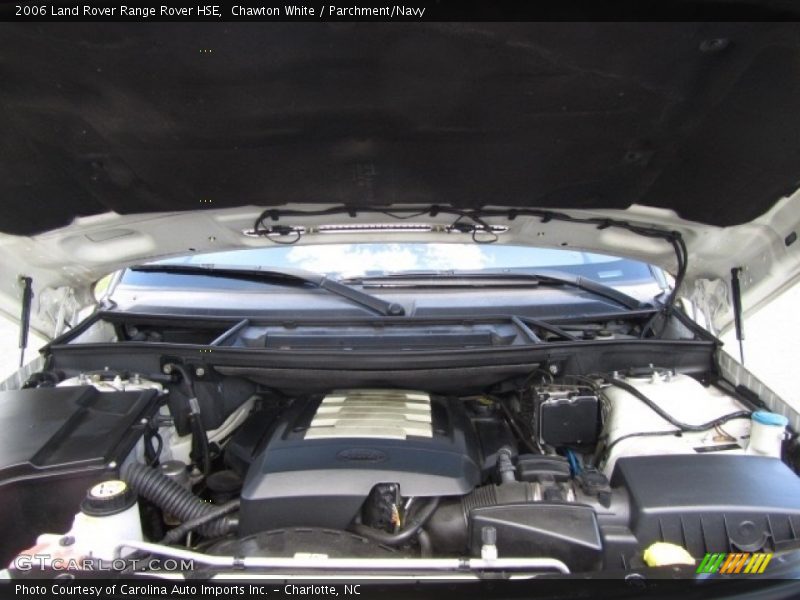Chawton White / Parchment/Navy 2006 Land Rover Range Rover HSE
