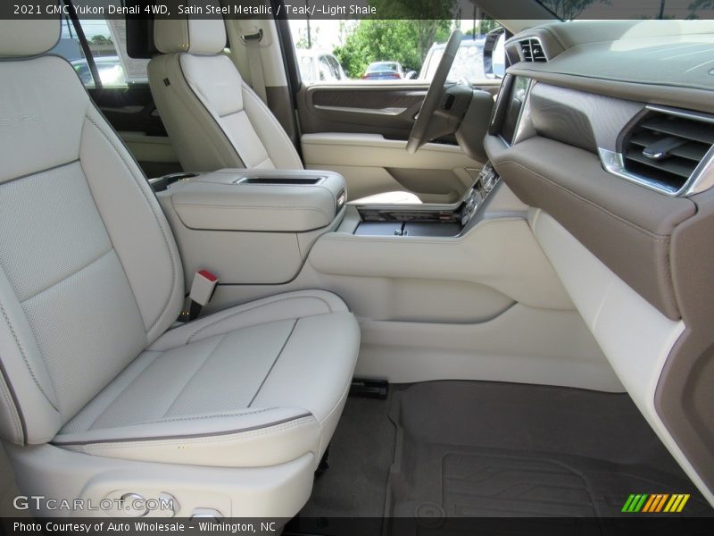  2021 Yukon Denali 4WD Teak/­Light Shale Interior