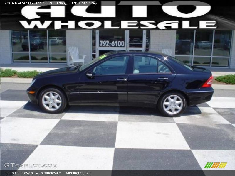 Black / Ash Grey 2004 Mercedes-Benz C 320 Sedan