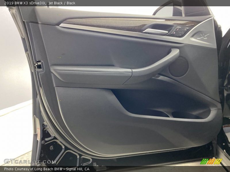 Jet Black / Black 2019 BMW X3 sDrive30i