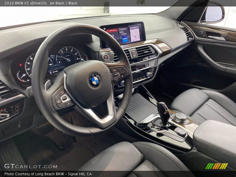 Jet Black / Black 2019 BMW X3 sDrive30i