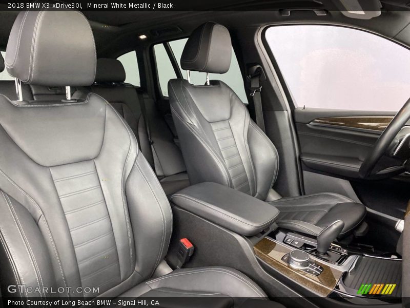 Mineral White Metallic / Black 2018 BMW X3 xDrive30i