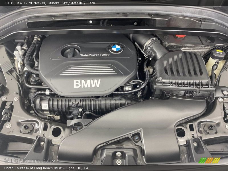 Mineral Grey Metallic / Black 2018 BMW X2 xDrive28i