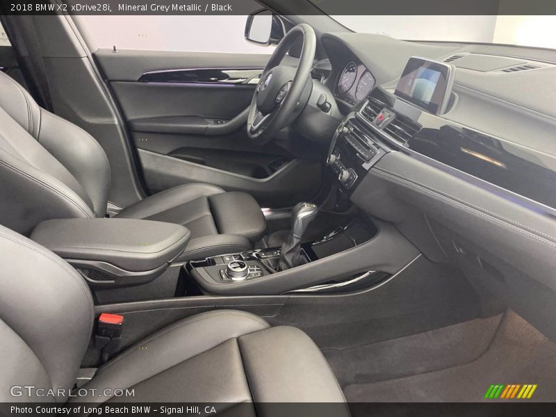 Mineral Grey Metallic / Black 2018 BMW X2 xDrive28i