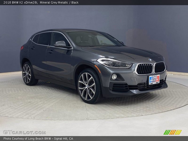 Mineral Grey Metallic / Black 2018 BMW X2 xDrive28i