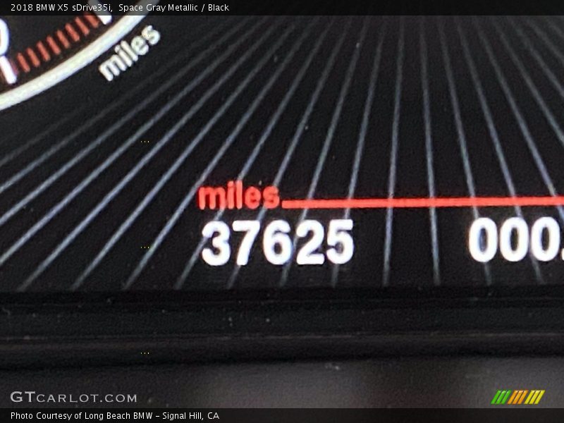 Space Gray Metallic / Black 2018 BMW X5 sDrive35i
