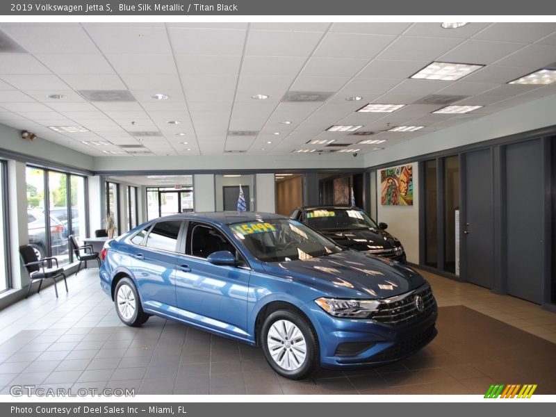 Blue Silk Metallic / Titan Black 2019 Volkswagen Jetta S