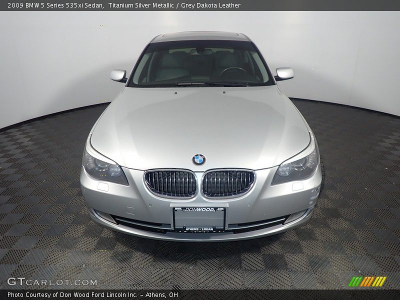 Titanium Silver Metallic / Grey Dakota Leather 2009 BMW 5 Series 535xi Sedan