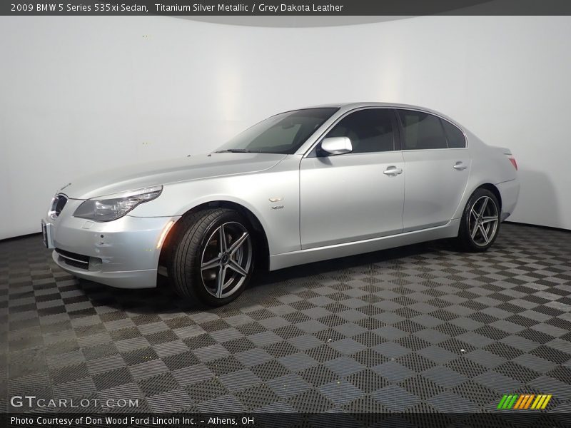 Titanium Silver Metallic / Grey Dakota Leather 2009 BMW 5 Series 535xi Sedan
