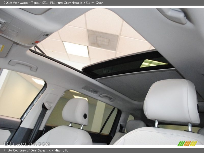 Platinum Gray Metallic / Storm Gray 2019 Volkswagen Tiguan SEL