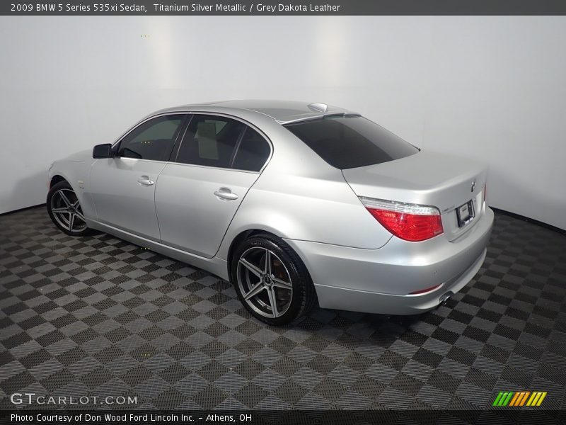 Titanium Silver Metallic / Grey Dakota Leather 2009 BMW 5 Series 535xi Sedan