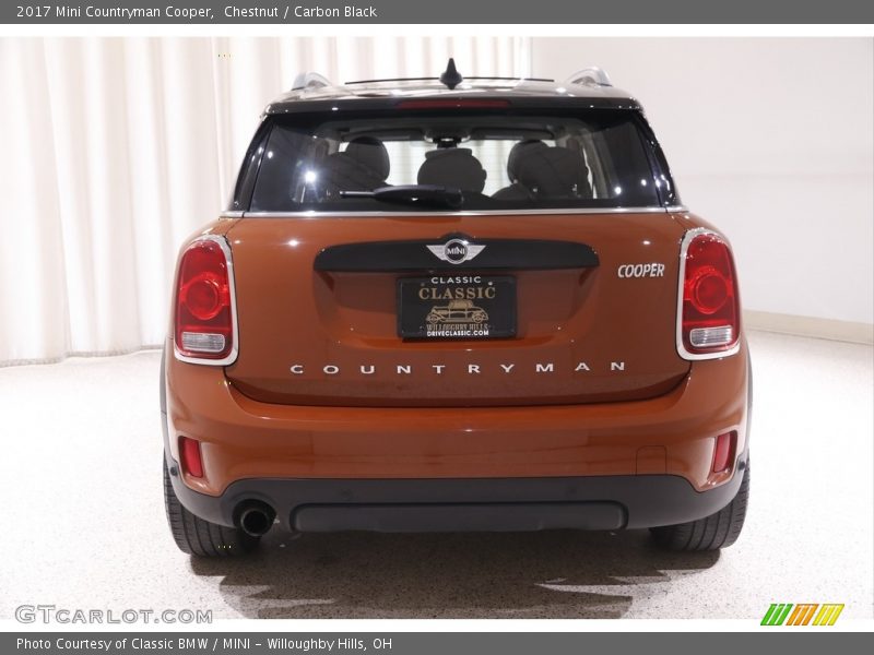 Chestnut / Carbon Black 2017 Mini Countryman Cooper