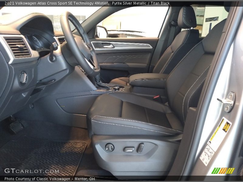 Pyrite Silver Metallic / Titan Black 2021 Volkswagen Atlas Cross Sport SE Technology 4Motion