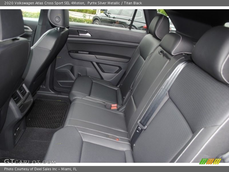 Pyrite Silver Metallic / Titan Black 2020 Volkswagen Atlas Cross Sport SEL 4Motion
