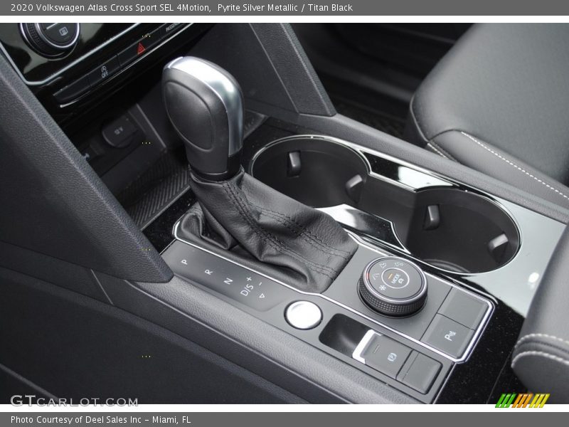  2020 Atlas Cross Sport SEL 4Motion 8 Speed Automatic Shifter