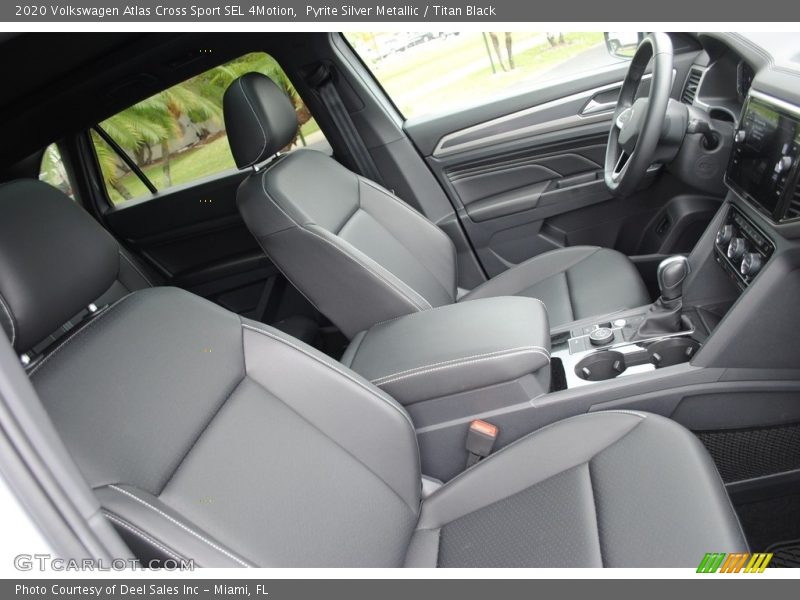 Front Seat of 2020 Atlas Cross Sport SEL 4Motion