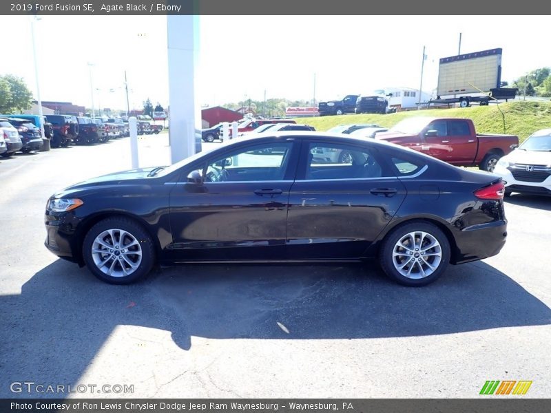 Agate Black / Ebony 2019 Ford Fusion SE