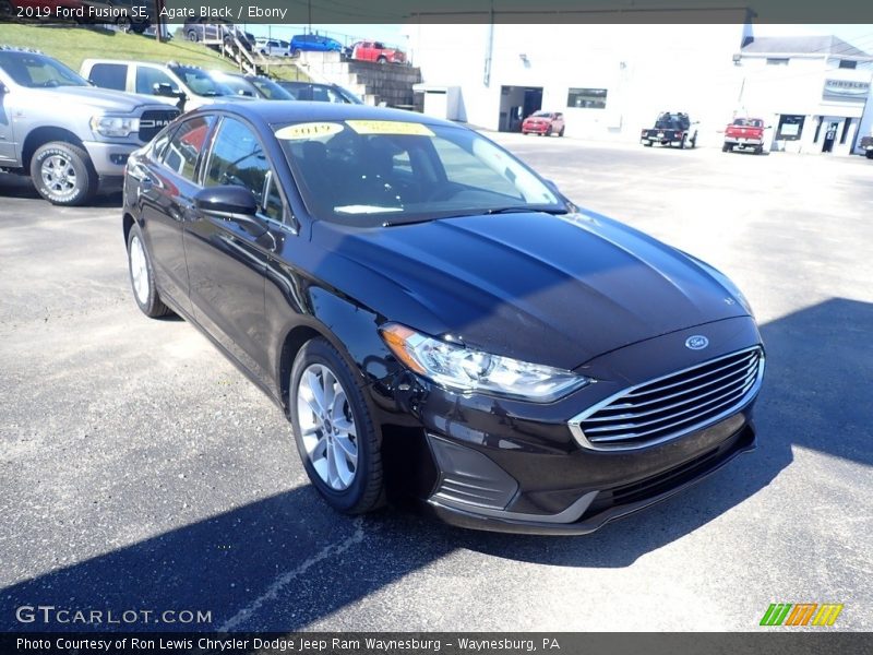 Agate Black / Ebony 2019 Ford Fusion SE