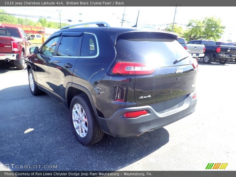 Brilliant Black Crystal Pearl / Black 2016 Jeep Cherokee Latitude 4x4