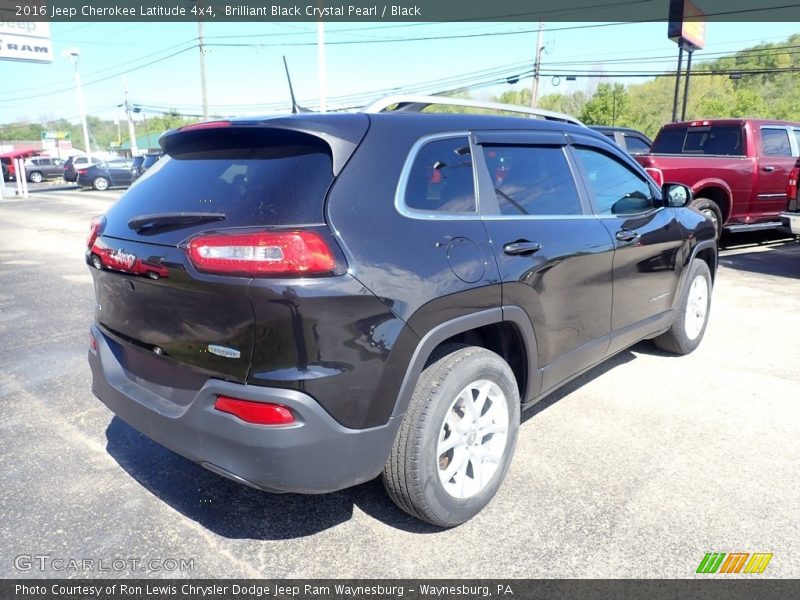 Brilliant Black Crystal Pearl / Black 2016 Jeep Cherokee Latitude 4x4