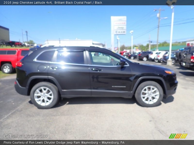 Brilliant Black Crystal Pearl / Black 2016 Jeep Cherokee Latitude 4x4