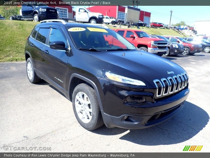 Brilliant Black Crystal Pearl / Black 2016 Jeep Cherokee Latitude 4x4
