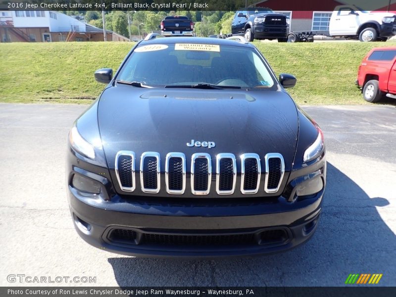 Brilliant Black Crystal Pearl / Black 2016 Jeep Cherokee Latitude 4x4