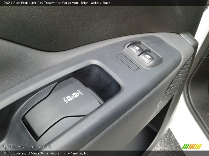 Bright White / Black 2021 Ram ProMaster City Tradesman Cargo Van