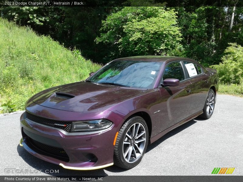 Hellraisin / Black 2021 Dodge Charger R/T