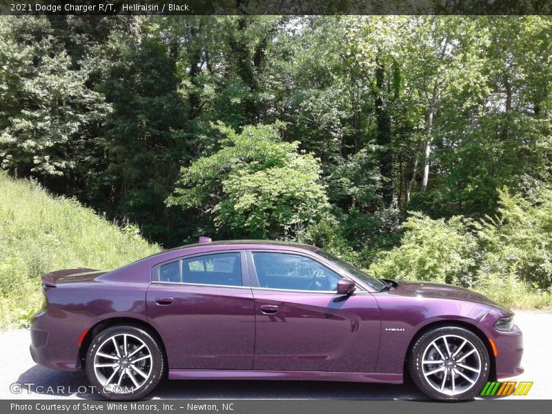 Hellraisin / Black 2021 Dodge Charger R/T