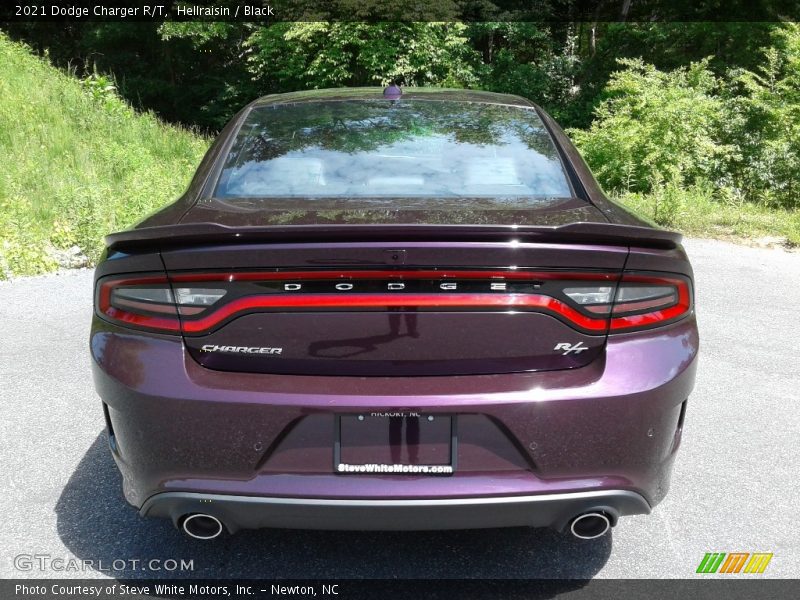 Hellraisin / Black 2021 Dodge Charger R/T