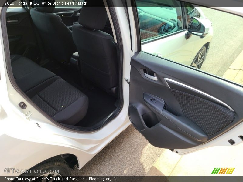 White Orchid Pearl / Black 2018 Honda Fit EX